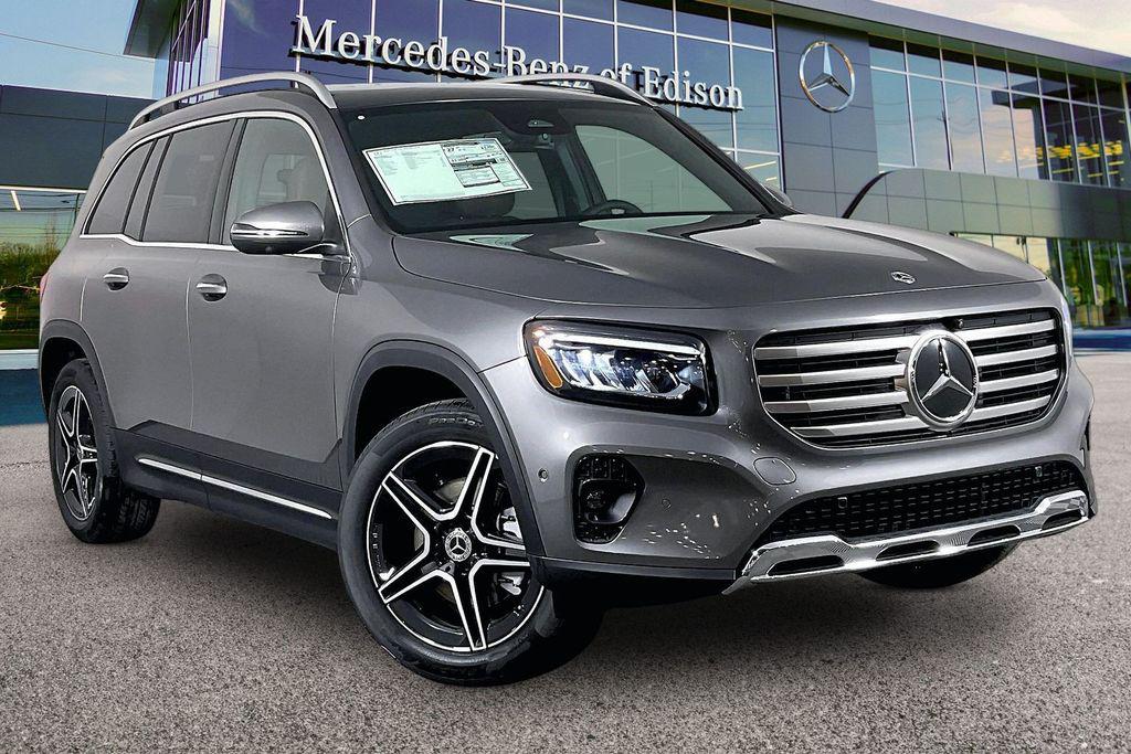 New 2026 Mercedes-Benz GLB 250 4MATIC