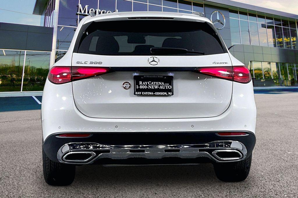 صورة 4 لـ 2025 Mercedes-BENZ GLC