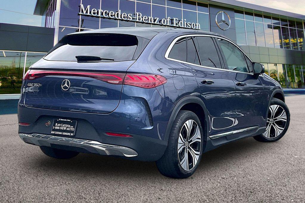 صورة 7 لـ 2023 Mercedes-BENZ EQE