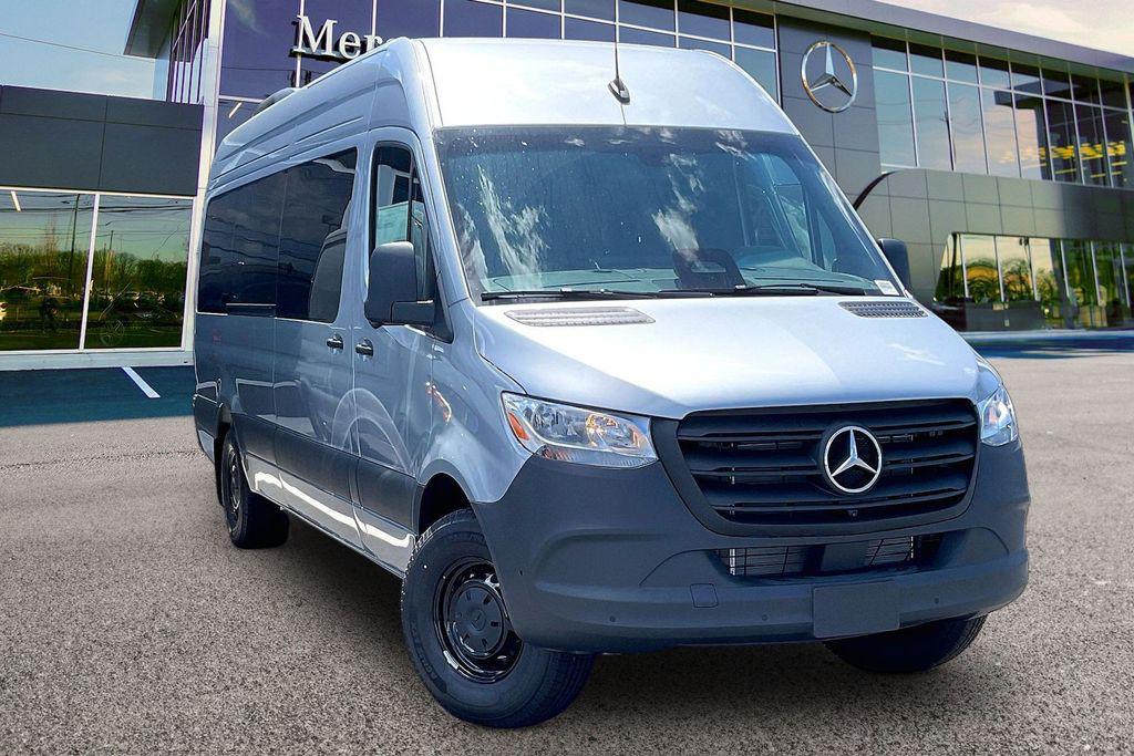 New 2026 Mercedes-Benz Sprinter 2500 Passenger 170 WB