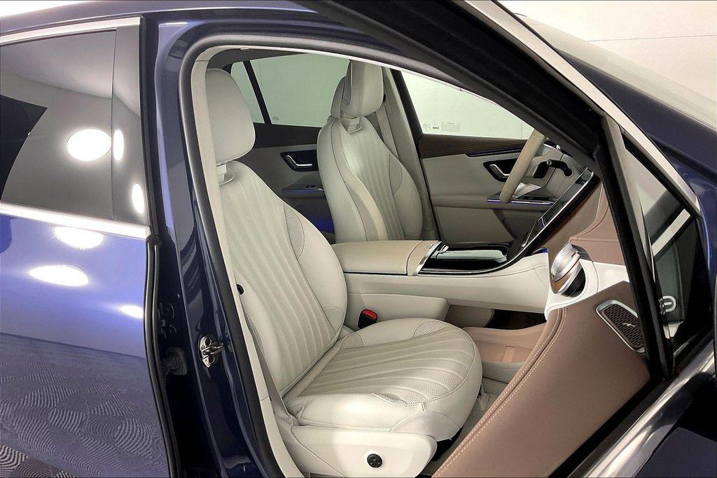 2023 Mercedes-BENZ EQE 照片 7