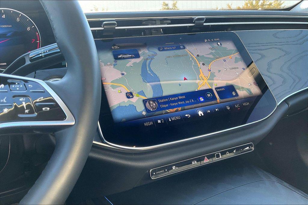 MERCEDES-BENZ E-CLASS - 7