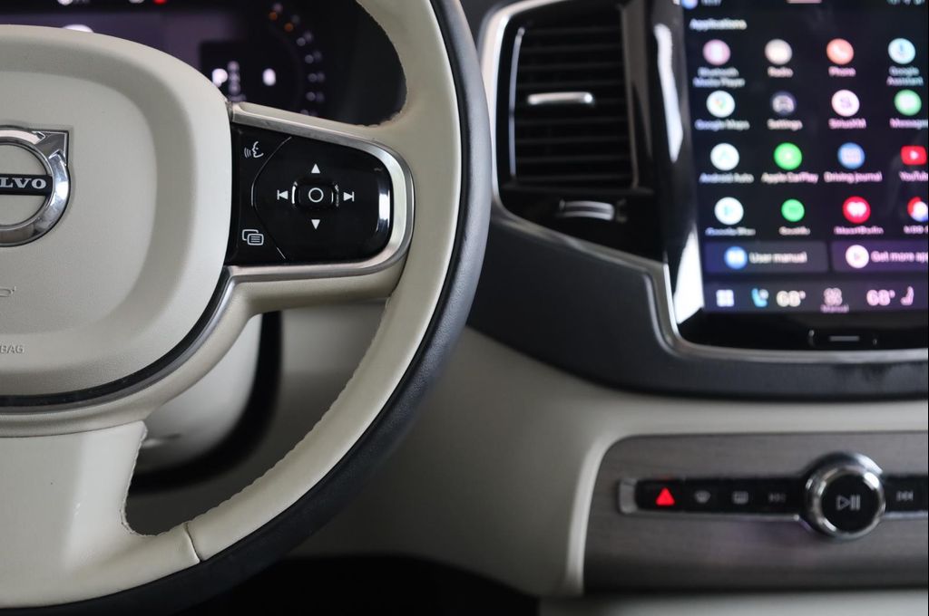 2023 Volvo XC90 B6 ULTIMATE 7-SEATER — миниатюра 44