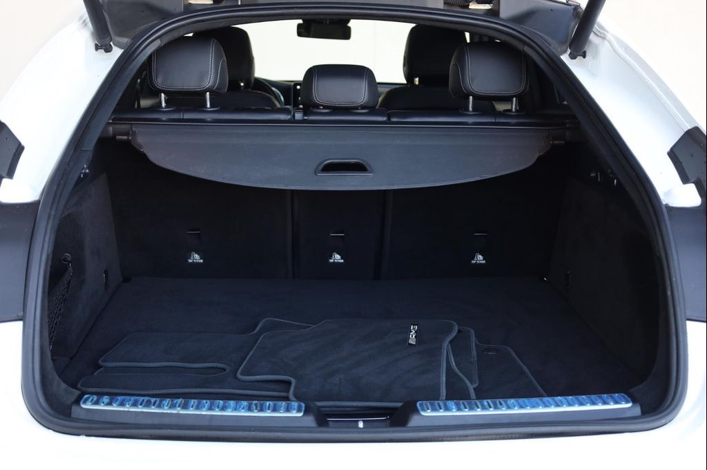 2022 Mercedes-BENZ GLC 缩略图 12