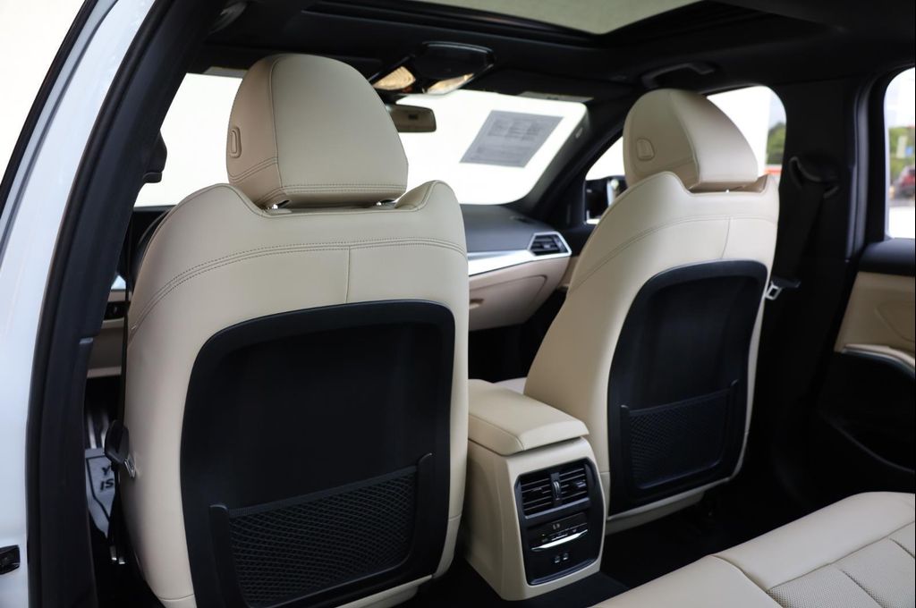 2023 BMW M340 M340I photo 26