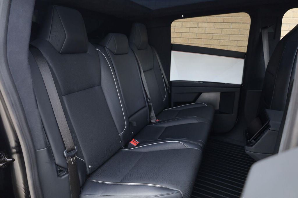 2024 Tesla CYBERTRUCK ALL-WHEEL DRIVE 缩略图 27