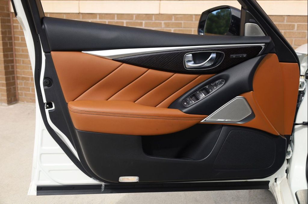 صورة 14 لـ 2023 Infiniti Q50 3.0T SENSORY