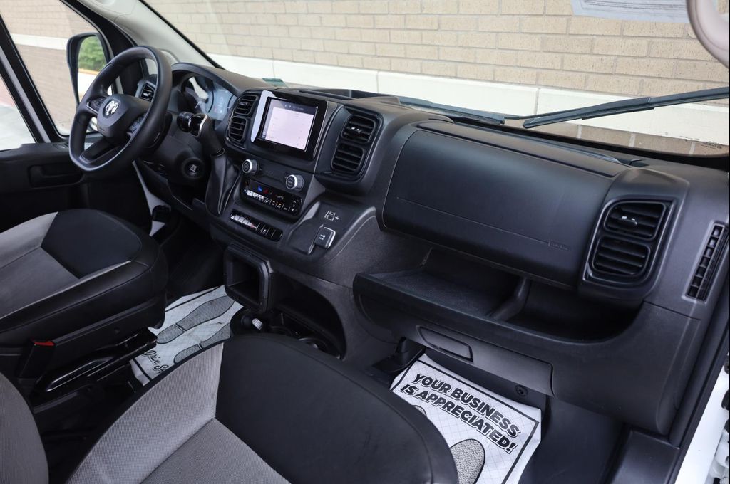 2024 RAM PROMASTER 2500 TRADESMAN — миниатюра 21