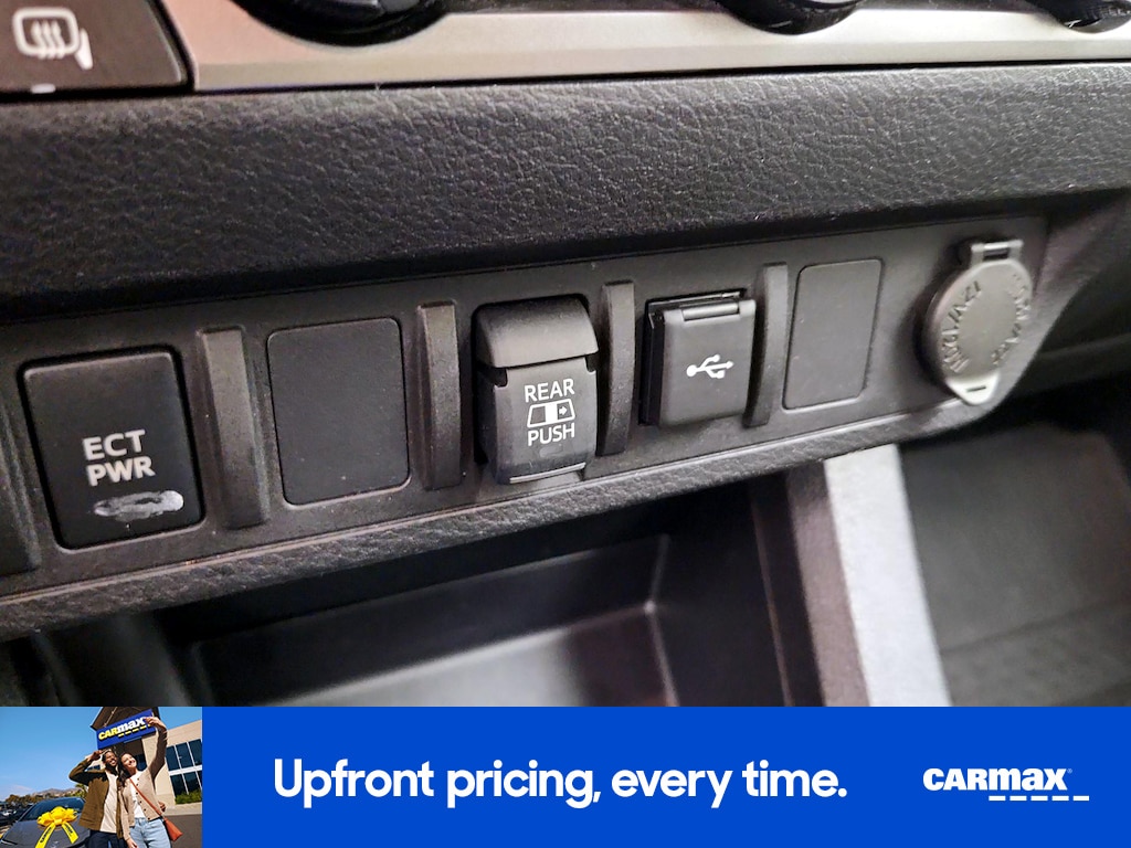 صورة مصغرة 21 لـ 2023 Toyota TACOMA SR5