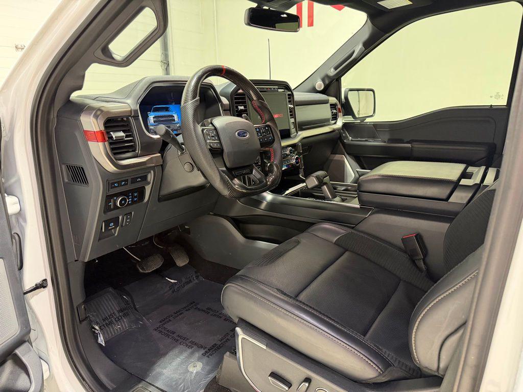 FORD F-150 RAPTOR - 8