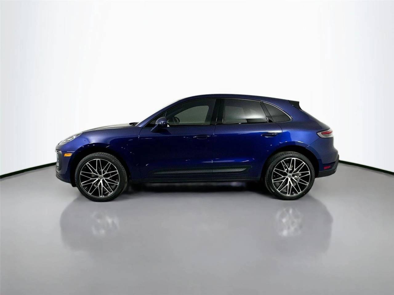 صورة 2 لـ 2026 Porsche MACAN