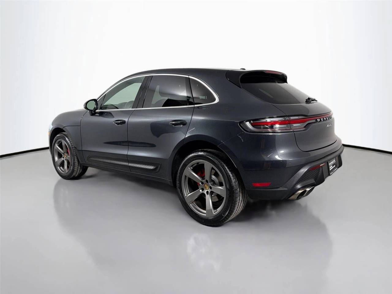 2023 Porsche MACAN — фото 3