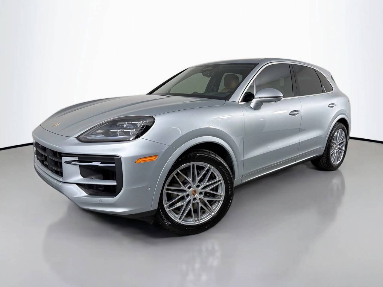 PORSCHE CAYENNE - 1