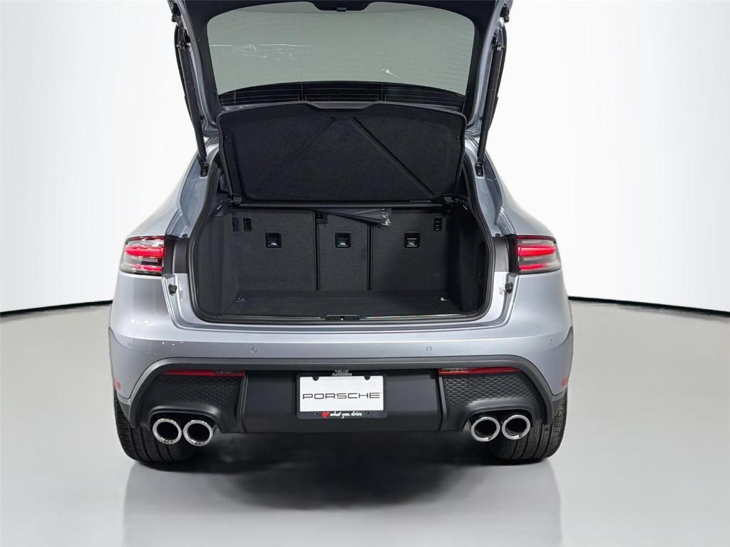 2026 Porsche MACAN T — миниатюра 36