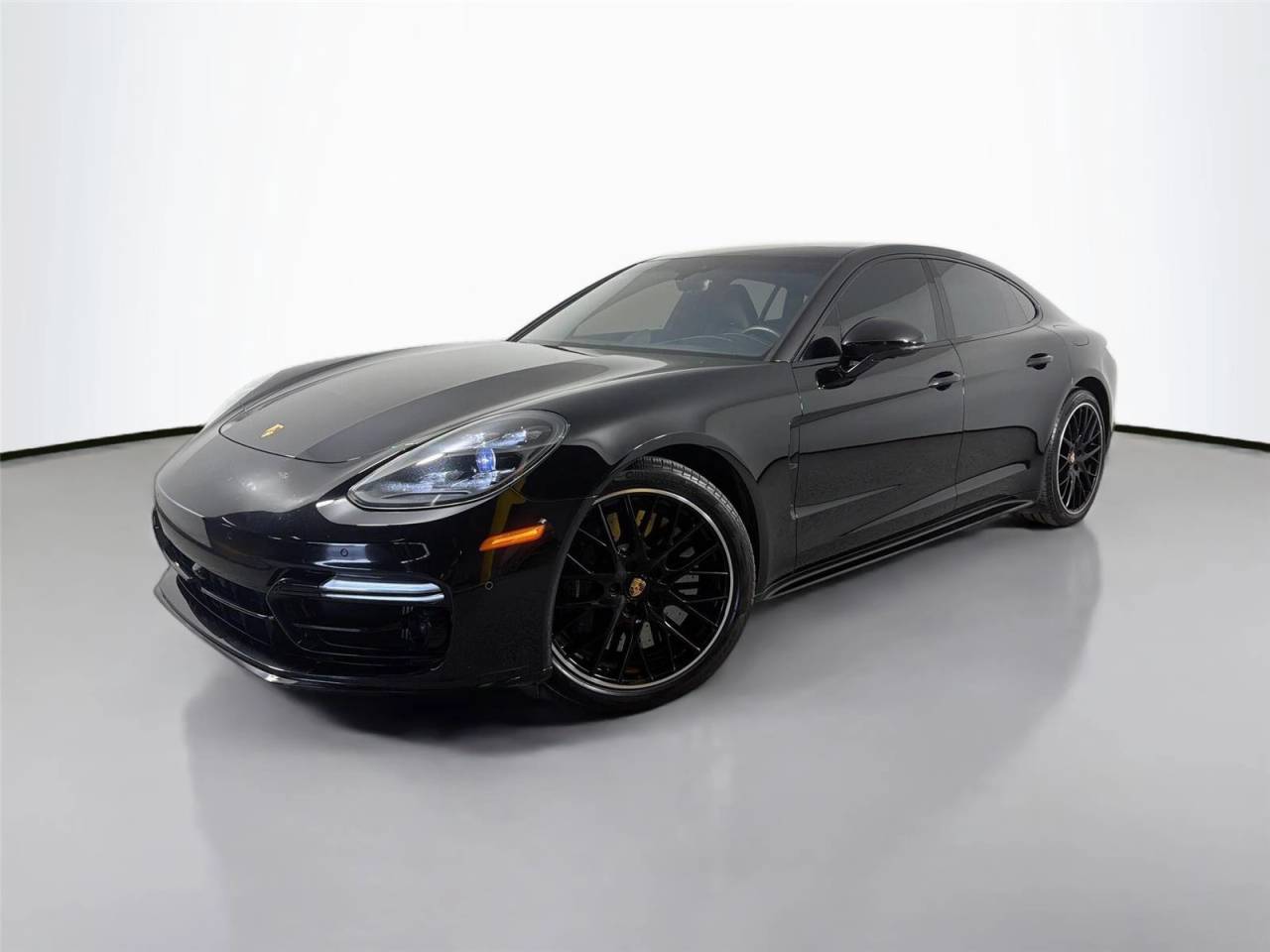 2023 Porsche Panamera