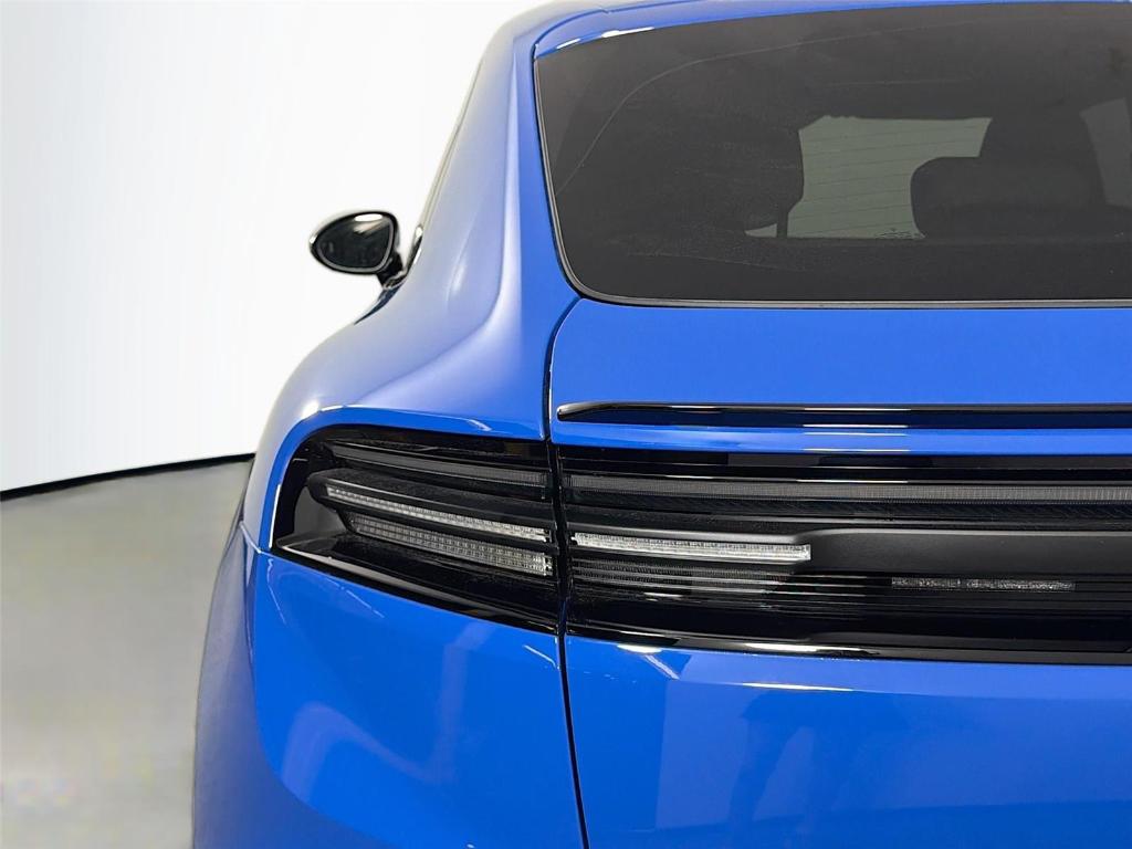 صورة 16 لـ 2026 Porsche MACAN GTS