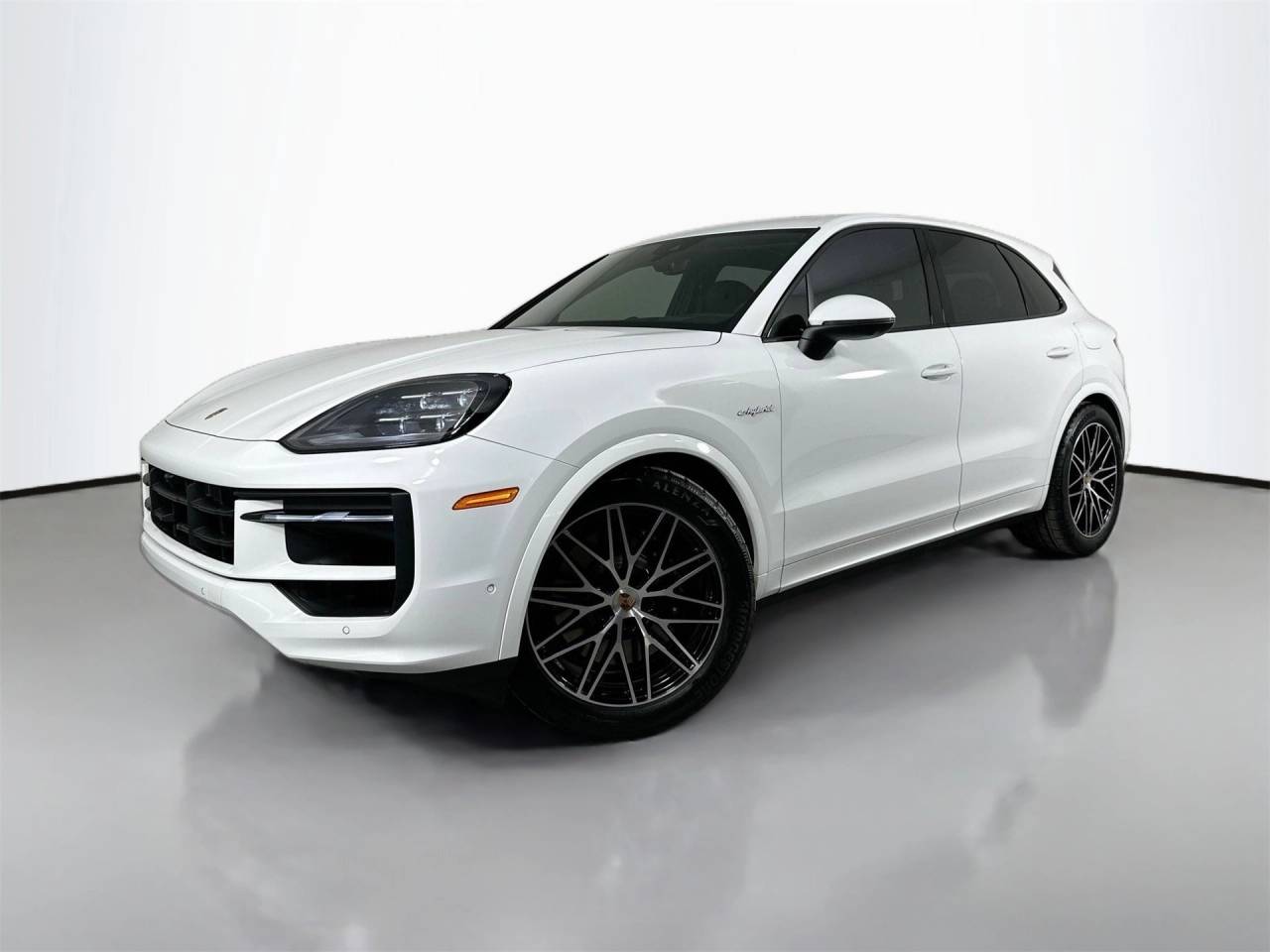 PORSCHE CAYENNE - 1