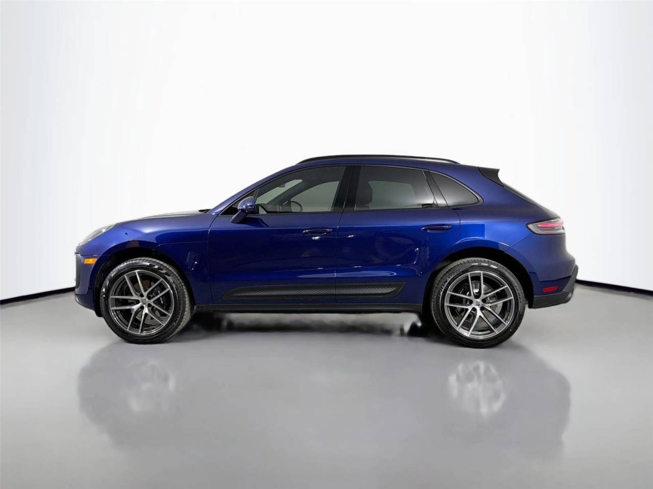 2026 Porsche MACAN — фото 2