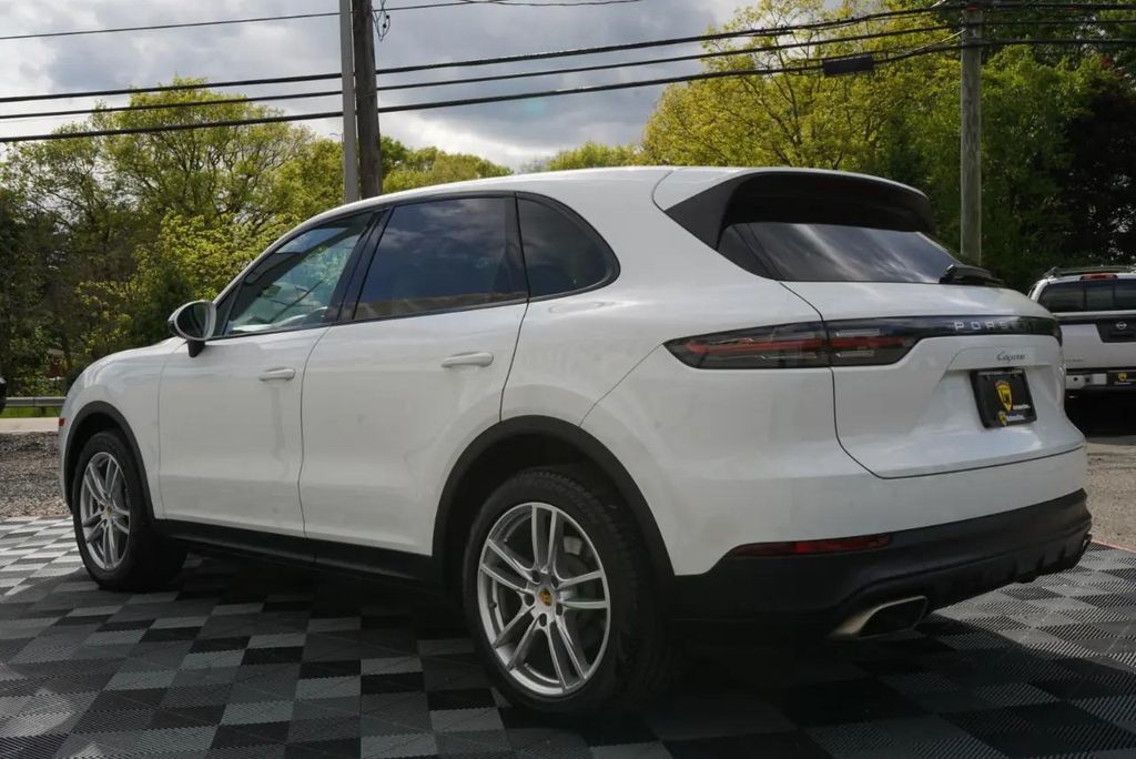 PORSCHE CAYENNE - 10