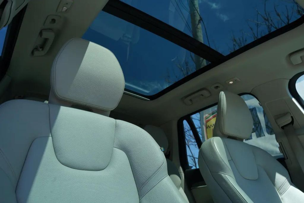 2023 Volvo XC90 B6 PLUS 7-SEATER — миниатюра 72