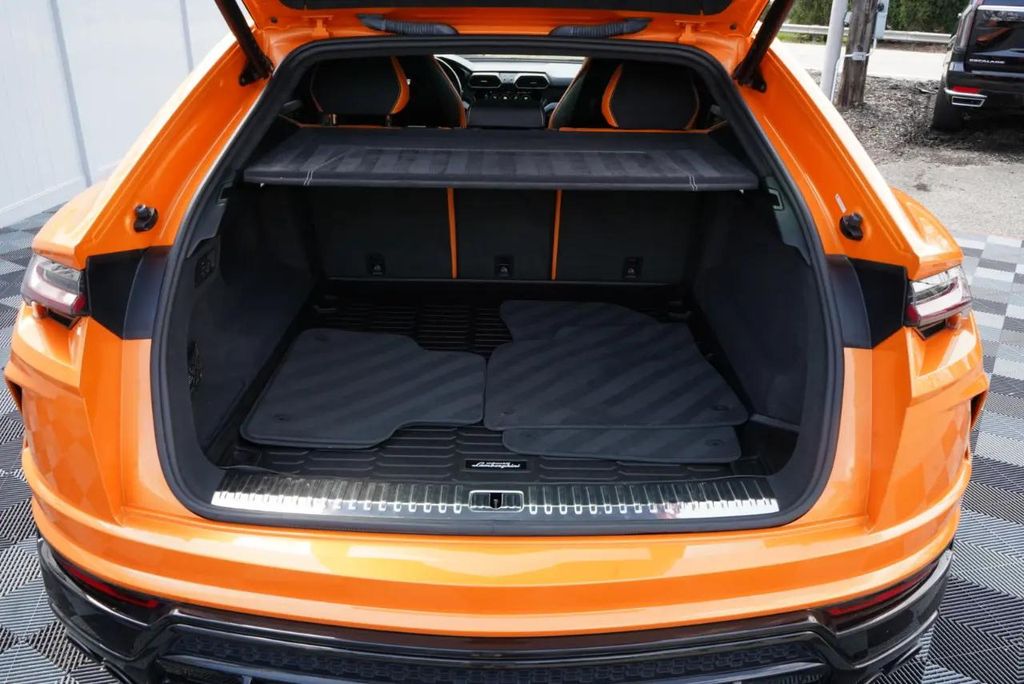 2022 Lamborghini URUS PEARL CAPSULE 缩略图 49