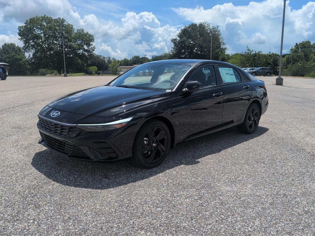 New 2026 Hyundai ELANTRA Sport