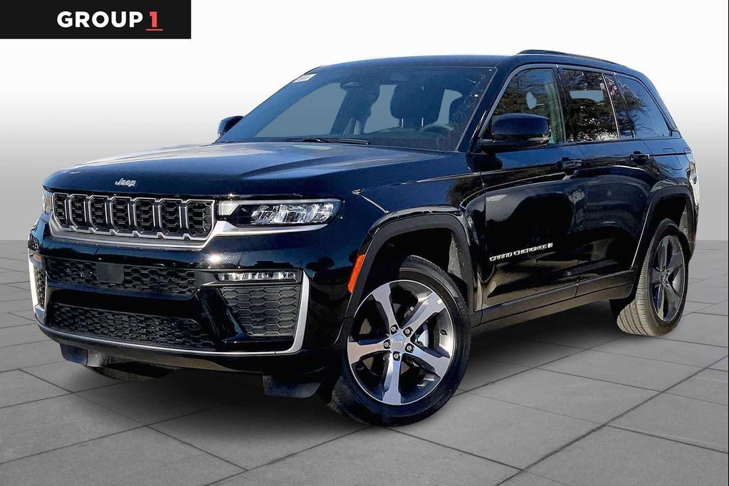 New 2026 Jeep Grand Cherokee Limited