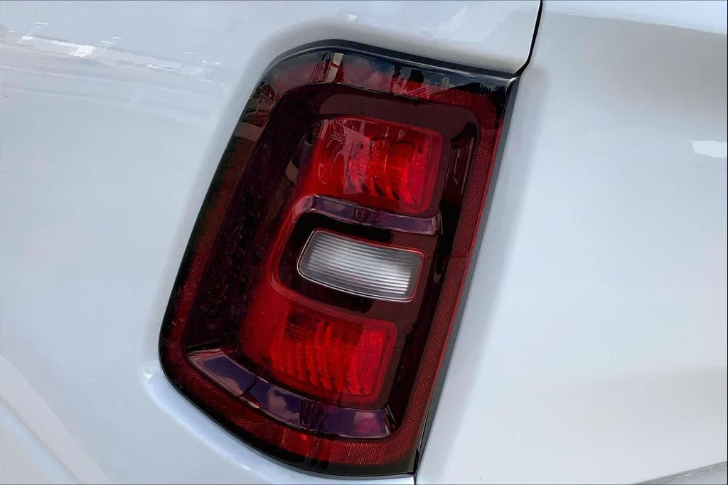 2026 RAM 1500 EXPRESS — миниатюра 14