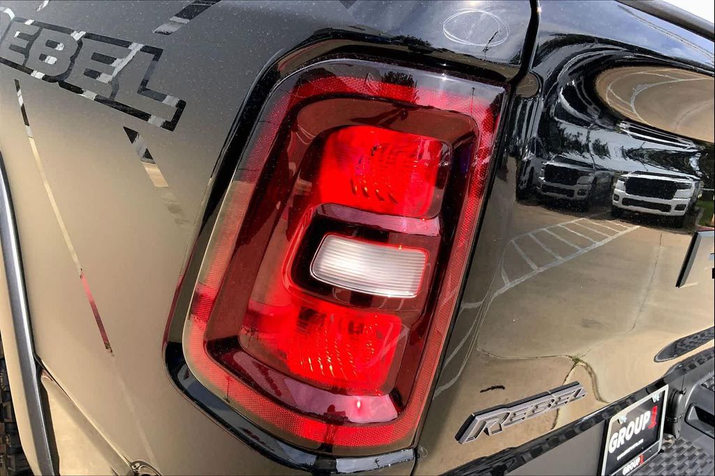 صورة مصغرة 14 لـ 2026 RAM 1500 REBEL