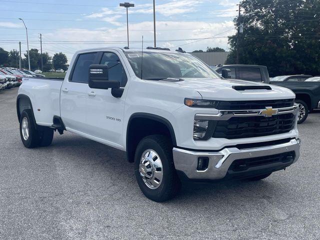 New 2026 Chevrolet Silverado 3500 LT