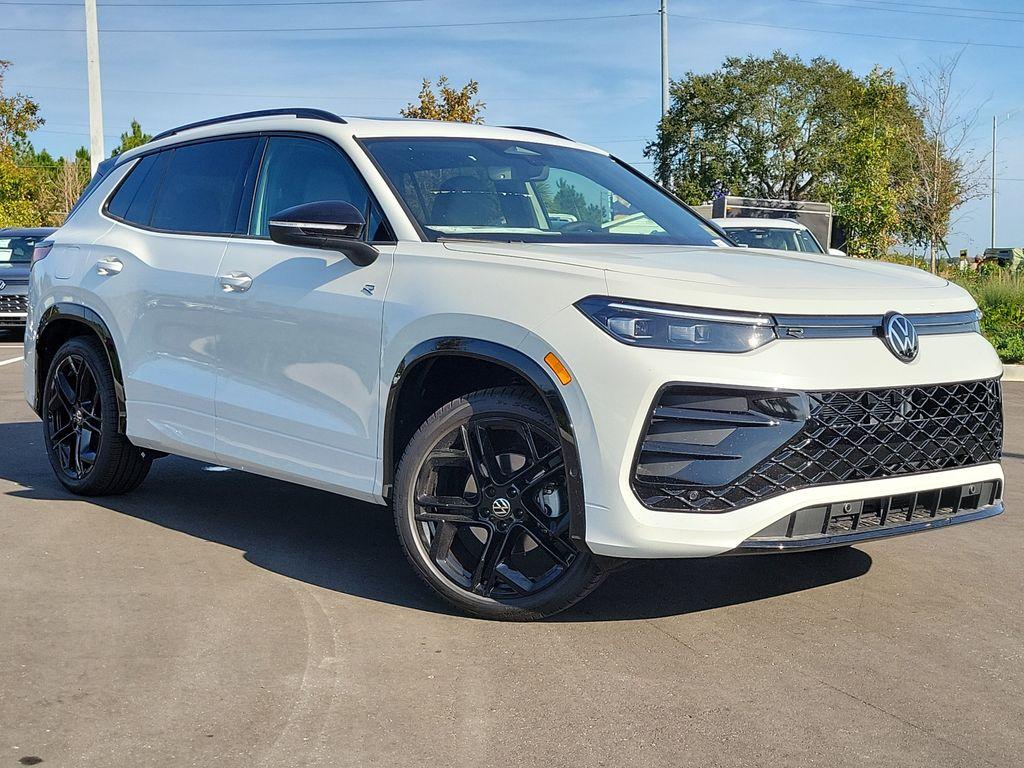 New 2026 Volkswagen Tiguan 2.0T SE R-Line Black