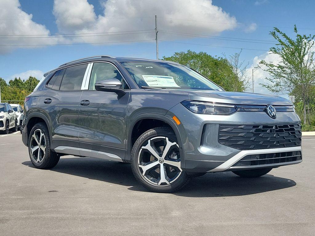 New 2026 Volkswagen Tiguan 2.0T SE