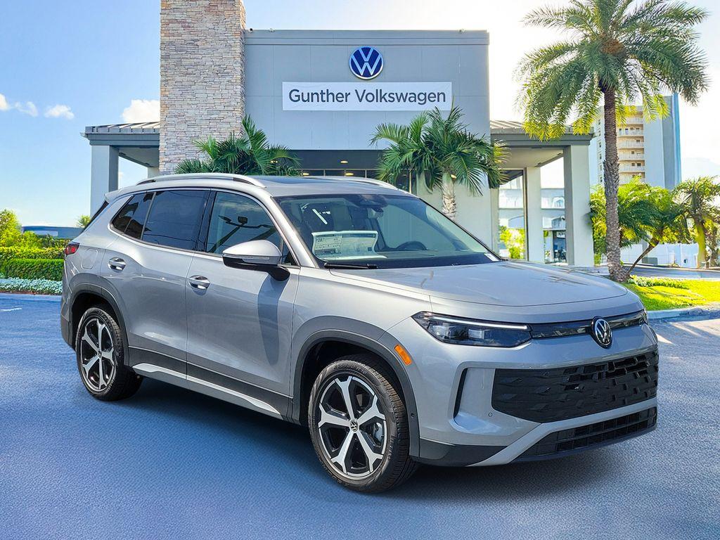 New 2026 Volkswagen Tiguan 2.0T SE