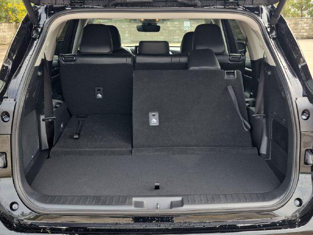 صورة مصغرة 30 لـ 2026 Toyota HIGHLANDER LIMITED