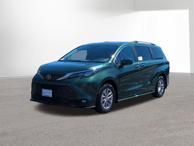 New 2026 Toyota Sienna XLE