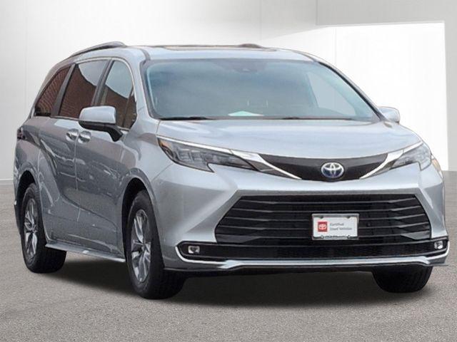 TOYOTA SIENNA - 3
