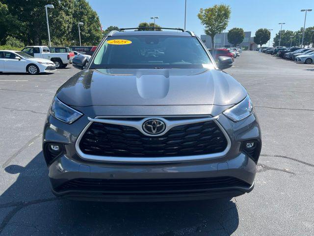 2025 Toyota HIGHLANDER HYBRID XLE 照片 2