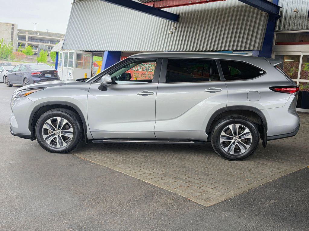 2024 Toyota HIGHLANDER XLE 照片 8