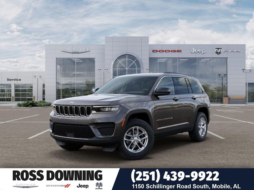 New 2026 Jeep Grand Cherokee Altitude