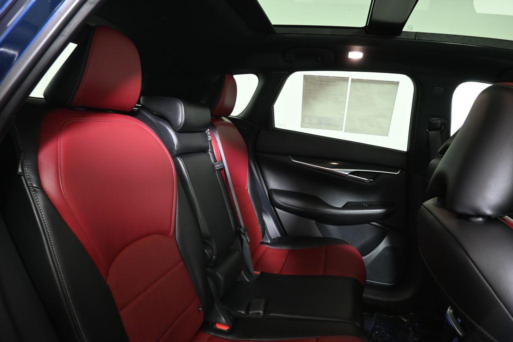 صورة مصغرة 34 لـ 2023 Infiniti QX50 SPORT