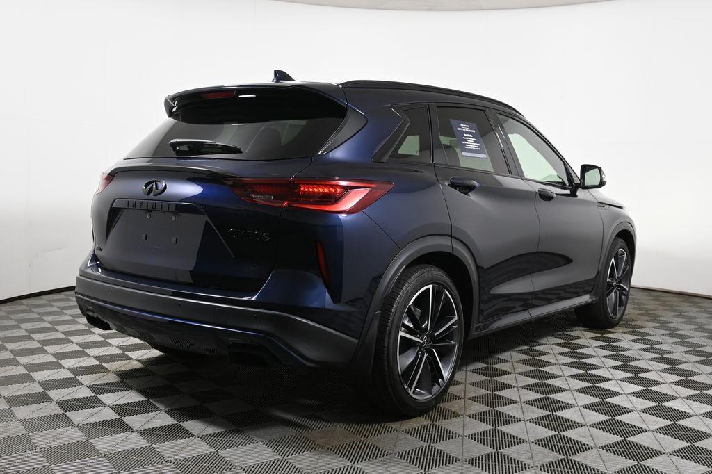 صورة 7 لـ 2023 Infiniti QX50 SPORT