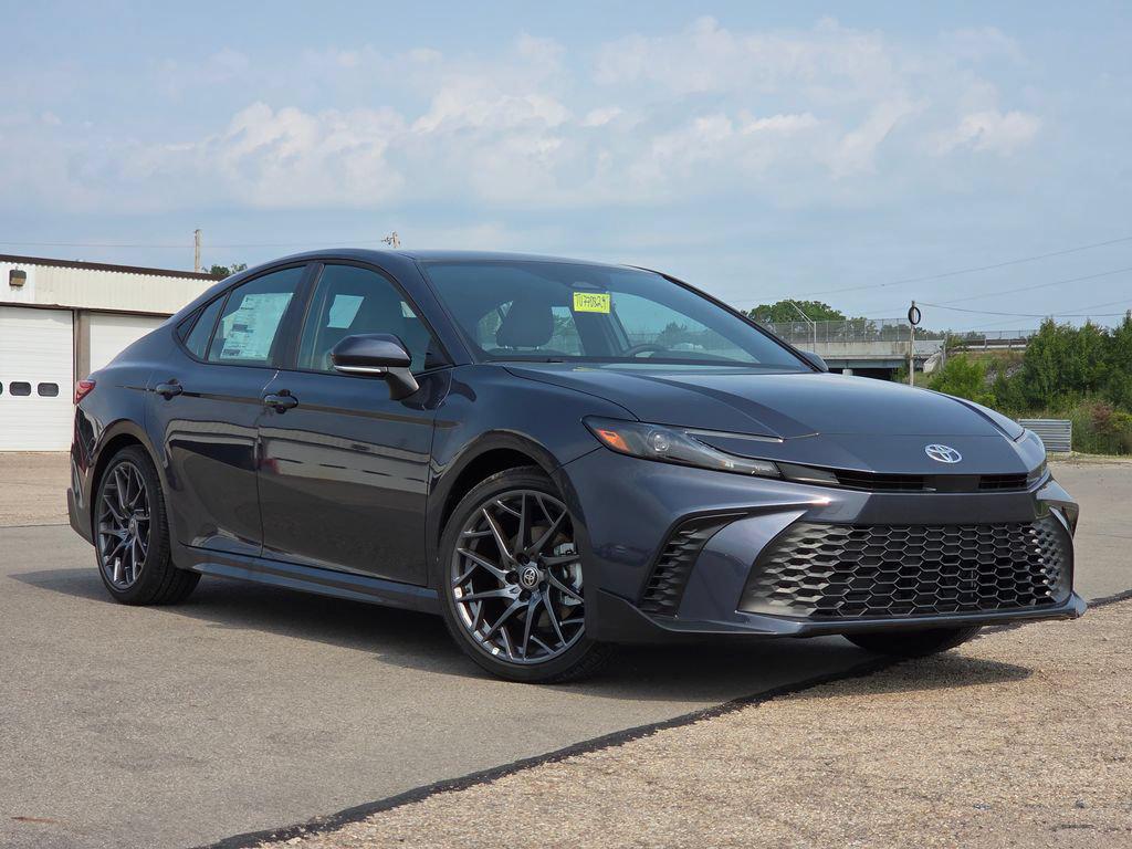 New 2026 Toyota Camry SE