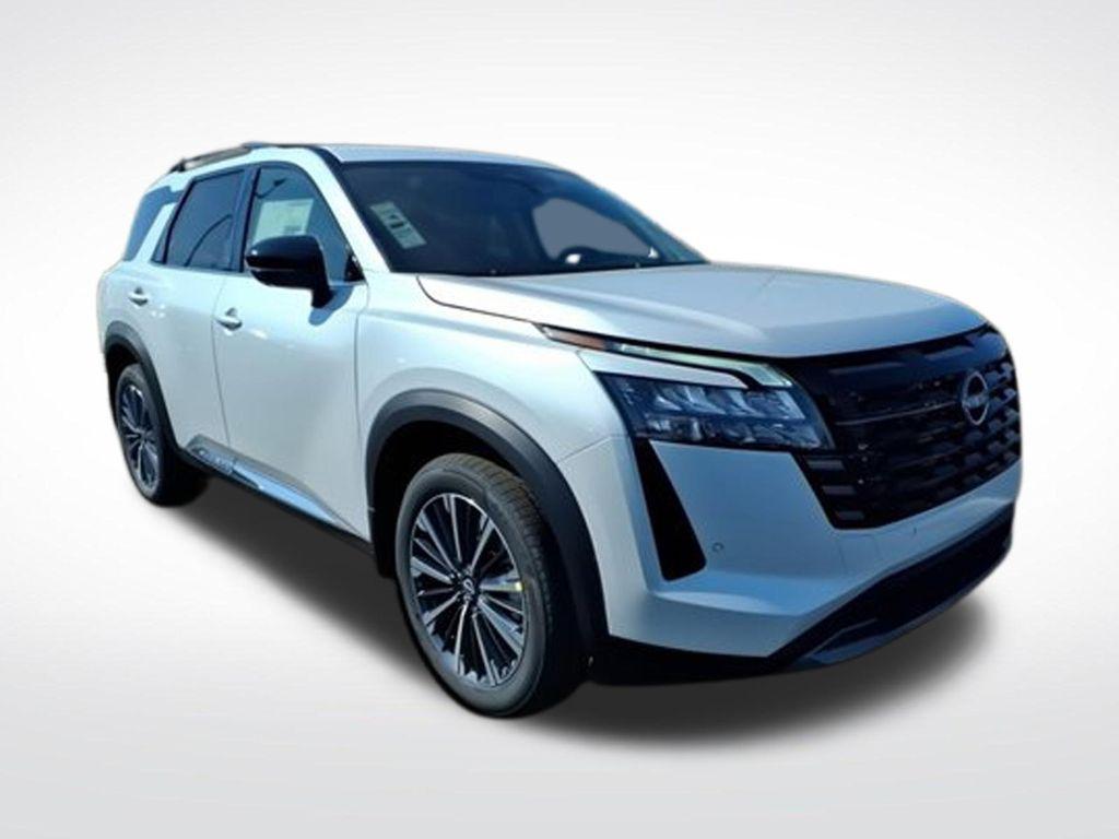 New 2026 Nissan Pathfinder Platinum