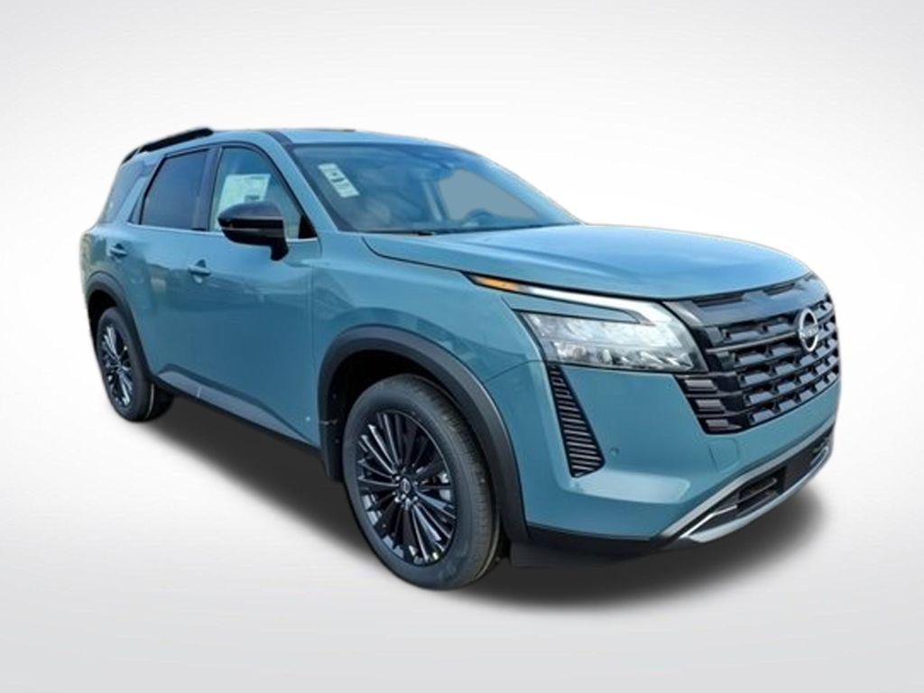 New 2026 Nissan Pathfinder SL