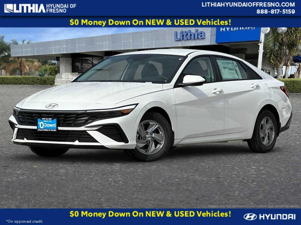 New 2026 Hyundai ELANTRA SE