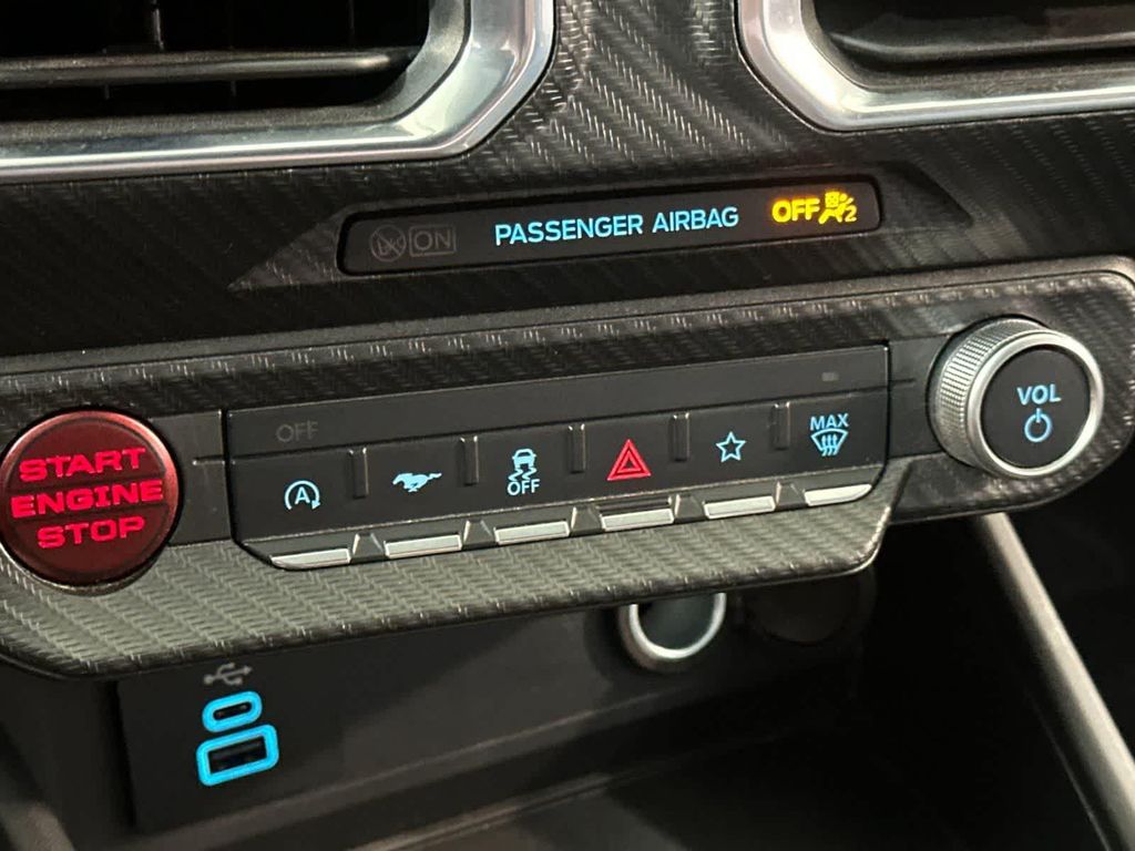 صورة مصغرة 20 لـ 2025 FORD MUSTANG ECOBOOST PREMIUM