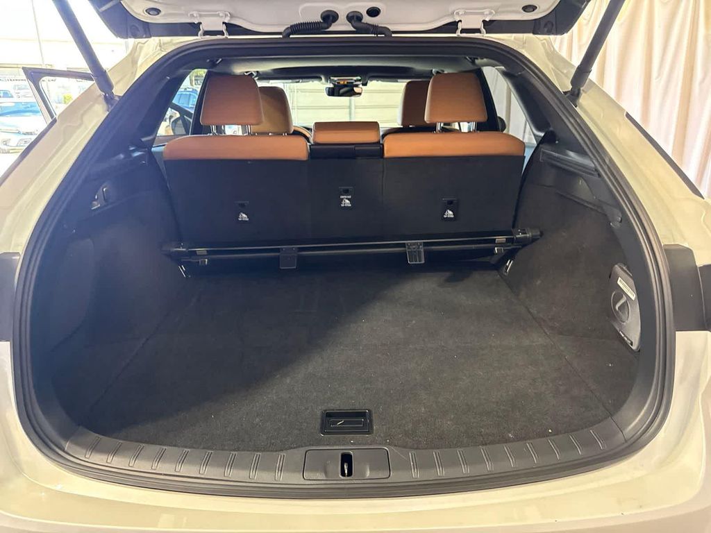 2025 Lexus RX 350 PREMIUM — миниатюра 12