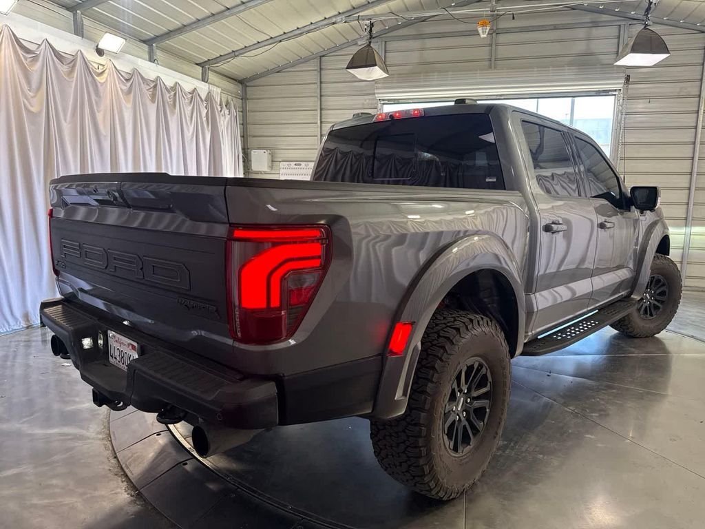 2025 FORD F-150 RAPTOR 照片 5