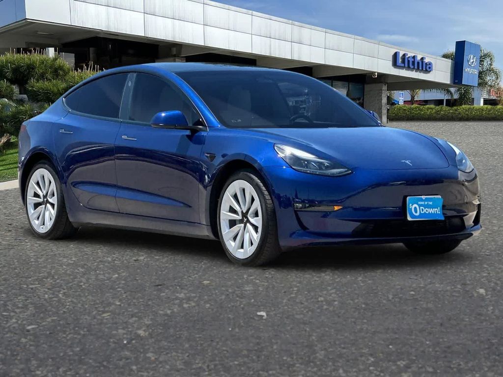 صورة 10 لـ 2022 Tesla MODEL 3 LONG RANGE