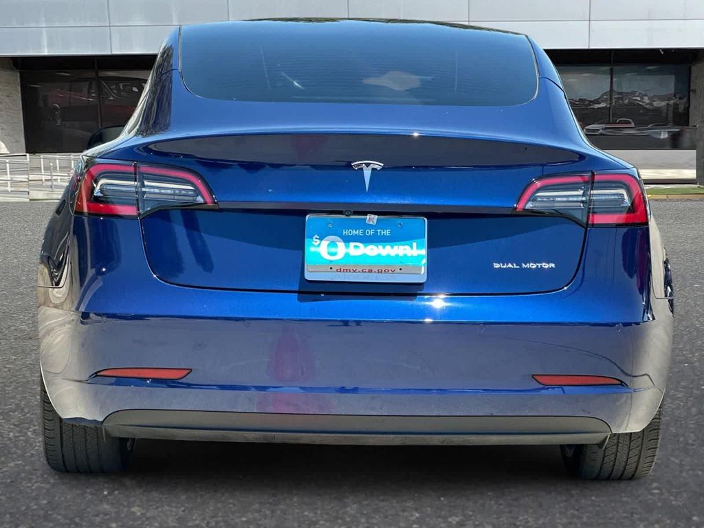 صورة 8 لـ 2022 Tesla MODEL 3 LONG RANGE